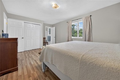 This classic seaside retreat is ready for you as its next owner - photo 14
