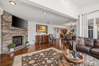 Nestled in the heart of desirable Massapequa and just minutes - photo 16