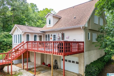 THIS IS IT! A WATER FRONT HOME ON A FLAT LOT WITH 1.11 ACRES ON - photo 7