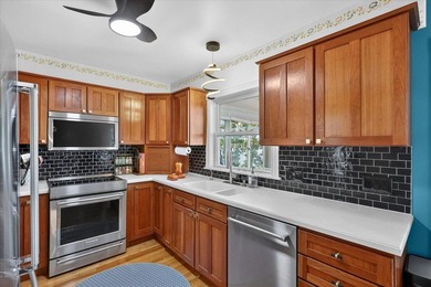 SILVER LAKE waterfront opportunity! Enjoy possession at close - photo 21