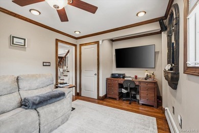 Nestled in the heart of desirable Massapequa and just minutes - photo 21