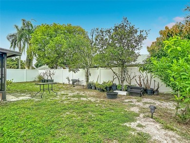 Move-in ready in desirable Copperfield! This updated 3BR/2BA and - photo 31