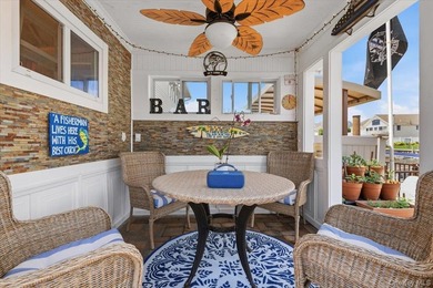 Nestled in the heart of desirable Massapequa and just minutes - photo 40