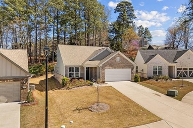 Welcome to your dream home in Lakecrest, an exclusive 55+ active - photo 3