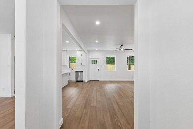 Welcome to this beautifully crafted new construction home - photo 3