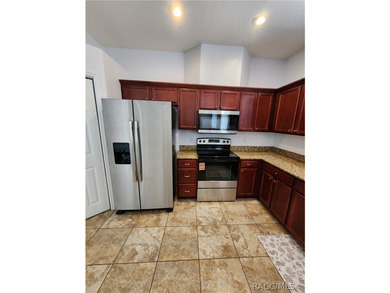 One or more photo(s) has been virtually staged. Located in the - photo 6