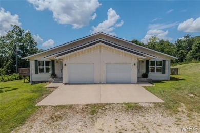 Lake of the Ozarks Townhome/Townhouse Sale Pending in Sunrise Beach Missouri