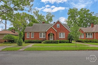 Fantastic Brick Bungalow In The Ardsley Park Area. The Home Has - photo 1