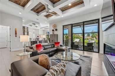 Recently built and meticulously maintained, this exceptional - photo 7