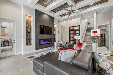 Recently built and meticulously maintained, this exceptional - photo 9