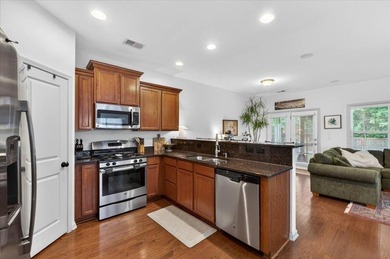 Nestled among mature trees on Johns Island, 1804 Towne Street - photo 11