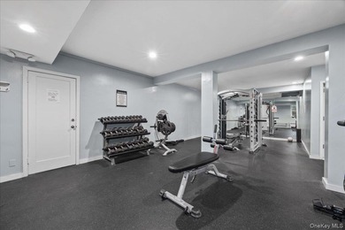 Welcome to the highly desired pet friendly Trousdell Village - photo 26