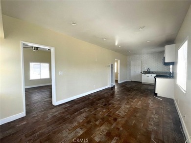 Prime Investment Opportunity in Long Beach! This fully - photo 7