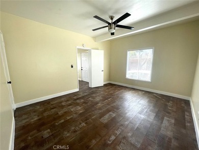 Prime Investment Opportunity in Long Beach! This fully - photo 10