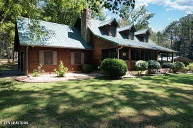 (private lake, pond, creek) Home For Sale in Old Fort Tennessee