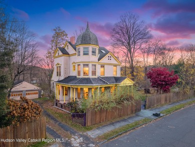 (private lake, pond, coastal) Home Sale Pending in Kingston New York