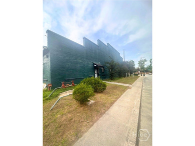 Located at the heart of the rapidly evolving Canal District - photo 6