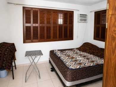Discover this duplex in the heart of miami. Each unit 3 bed 1 - photo 6