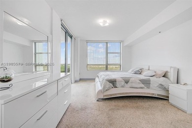 Experience luxury living in this fully furnished and equipped - photo 11