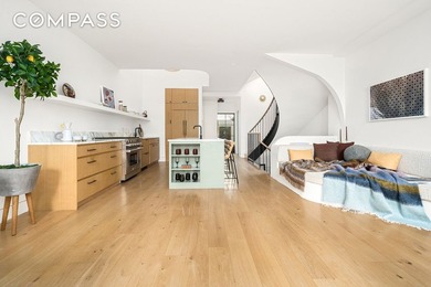 Welcome to 96 Franklin Street a once in a lifetime opportunity - photo 6