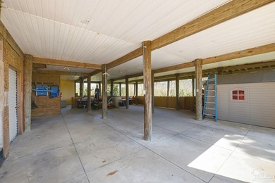 Located in Gulf Breeze and zoned for top rated schools, 418 Deer - photo 41