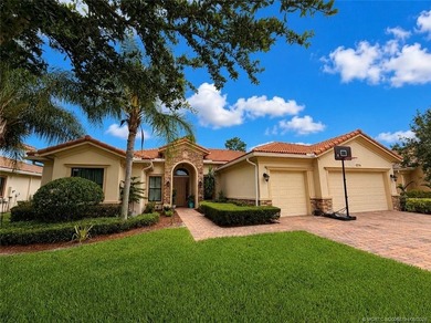 St. Lucie River Home For Sale in Jensen Beach Florida