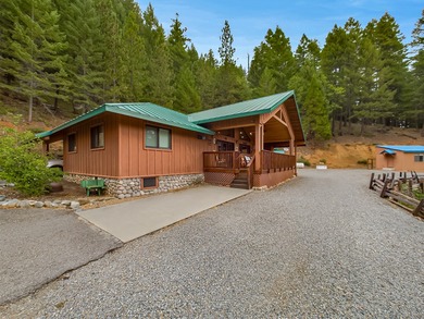 Trinity Lake / Clair Engle Lake Home For Sale in Coffee Creek California
