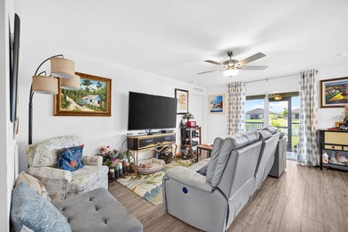 Welcome to comfort, style, and an energy efficient home! This - photo 7