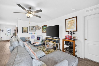 Welcome to comfort, style, and an energy efficient home! This - photo 9