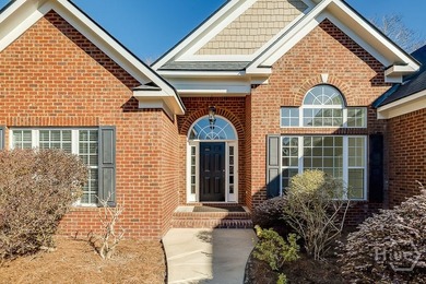 This 5-br, 3.5-ba single-family home offers 2,900 sqft of living - photo 3