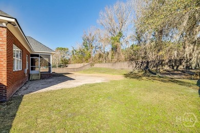 This 5-br, 3.5-ba single-family home offers 2,900 sqft of living - photo 5