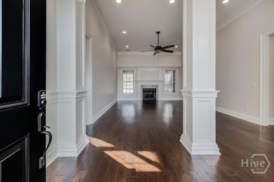 This 5-br, 3.5-ba single-family home offers 2,900 sqft of living - photo 8