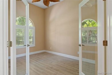 Welcome home to this beautifully maintained 2,299 sq. ft - photo 9