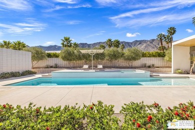 A bold expression of modern desert architecture, this striking - photo 3