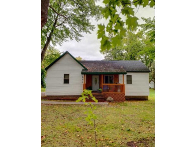 Budd Lake Home For Sale in Harrison Michigan