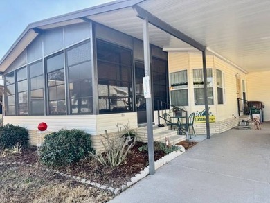 Welcome to your Dream Home! **PRICE REDUCTION** Motivated - photo 2
