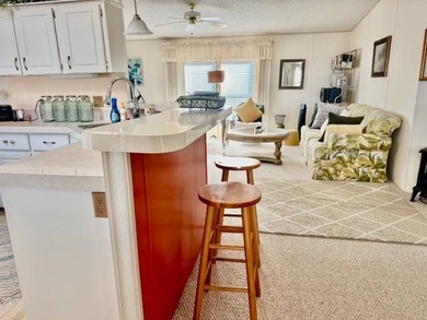 Welcome to your Dream Home! **PRICE REDUCTION** Motivated - photo 8