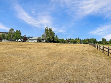 Half acre bare land parcel bordering the #2 Fairway at Madison - photo 4