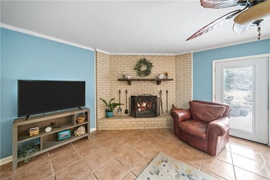 Welcome to 472 Strathy Hall Drive, where timeless Lowcountry - photo 17