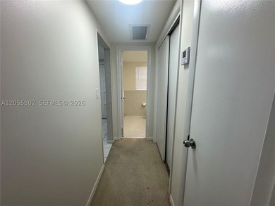 Beautiful 2BR/2BA condo located in a desirable 55+ community in - photo 9