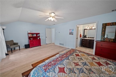 Welcome to 472 Strathy Hall Drive, where timeless Lowcountry - photo 33