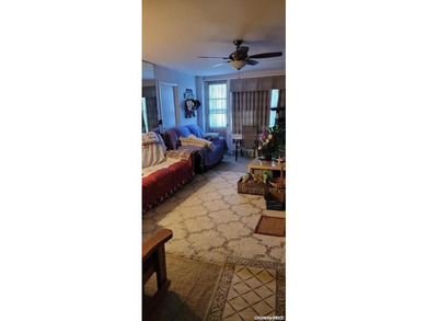 Welcome to a Lovely Two Bedroom Coop Apartment located in the - photo 3