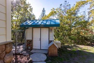 Your Mountain Paradise Awaits. Soak in breathtaking, panoramic - photo 35