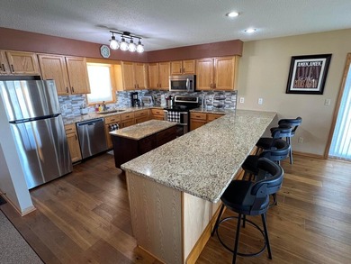 Beautifully updated home in Izatys Resort, perfectly situated on - photo 9