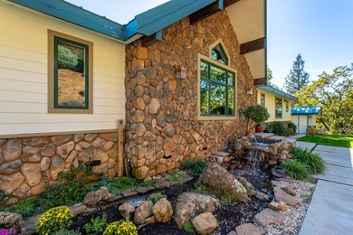Your Mountain Paradise Awaits. Soak in breathtaking, panoramic - photo 39