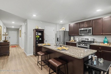 Welcome to 109 Rosie Drive in Long Beach, where modern - photo 4