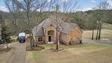 Recently Remodeled Lake Athens Home!! With an extra lot that is - photo 4