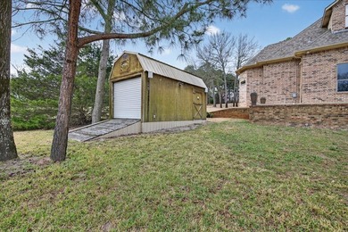 Recently Remodeled Lake Athens Home!! With an extra lot that is - photo 6