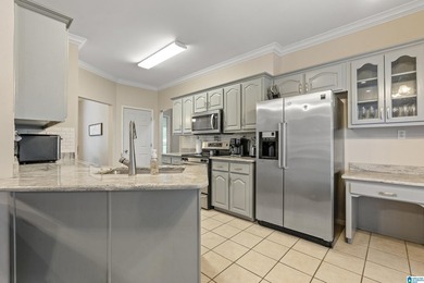 Experience luxury and comfort in this stunning waterfront home - photo 9
