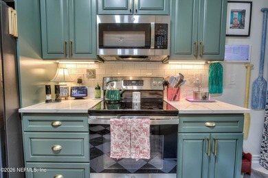 * * OPEN HOUSE | SUNDAY 7/19 | 11 - 2 * * Designer updates meet - photo 10